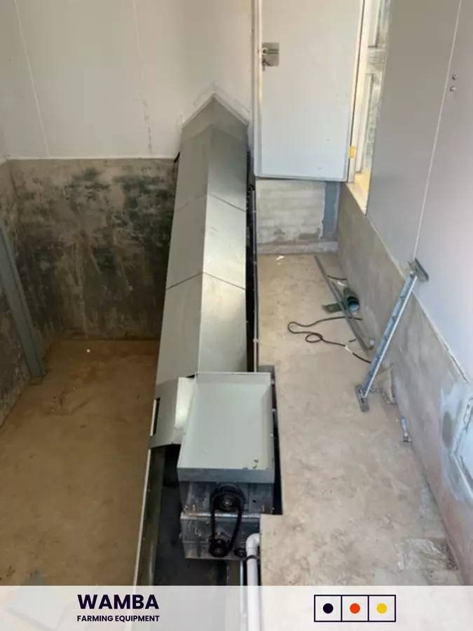 Internal conveyor belt system.